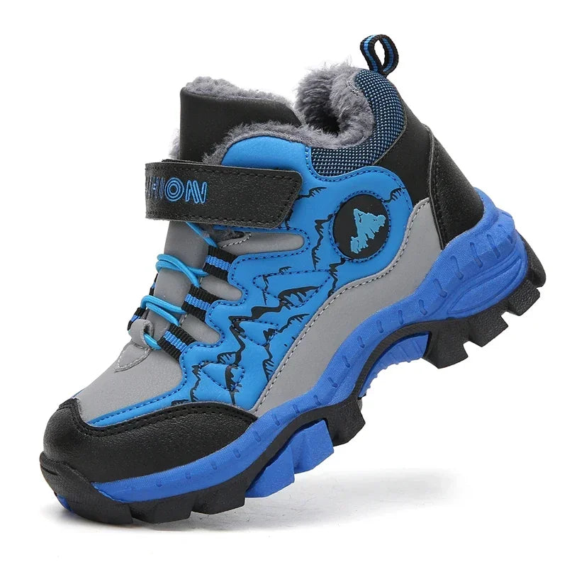 New Classic Snow Boot Boy Wear Resisting Outdoor Sports Hiking Shoes Climbing Shoes Anti Skid Claw Footwear Children Sneakers