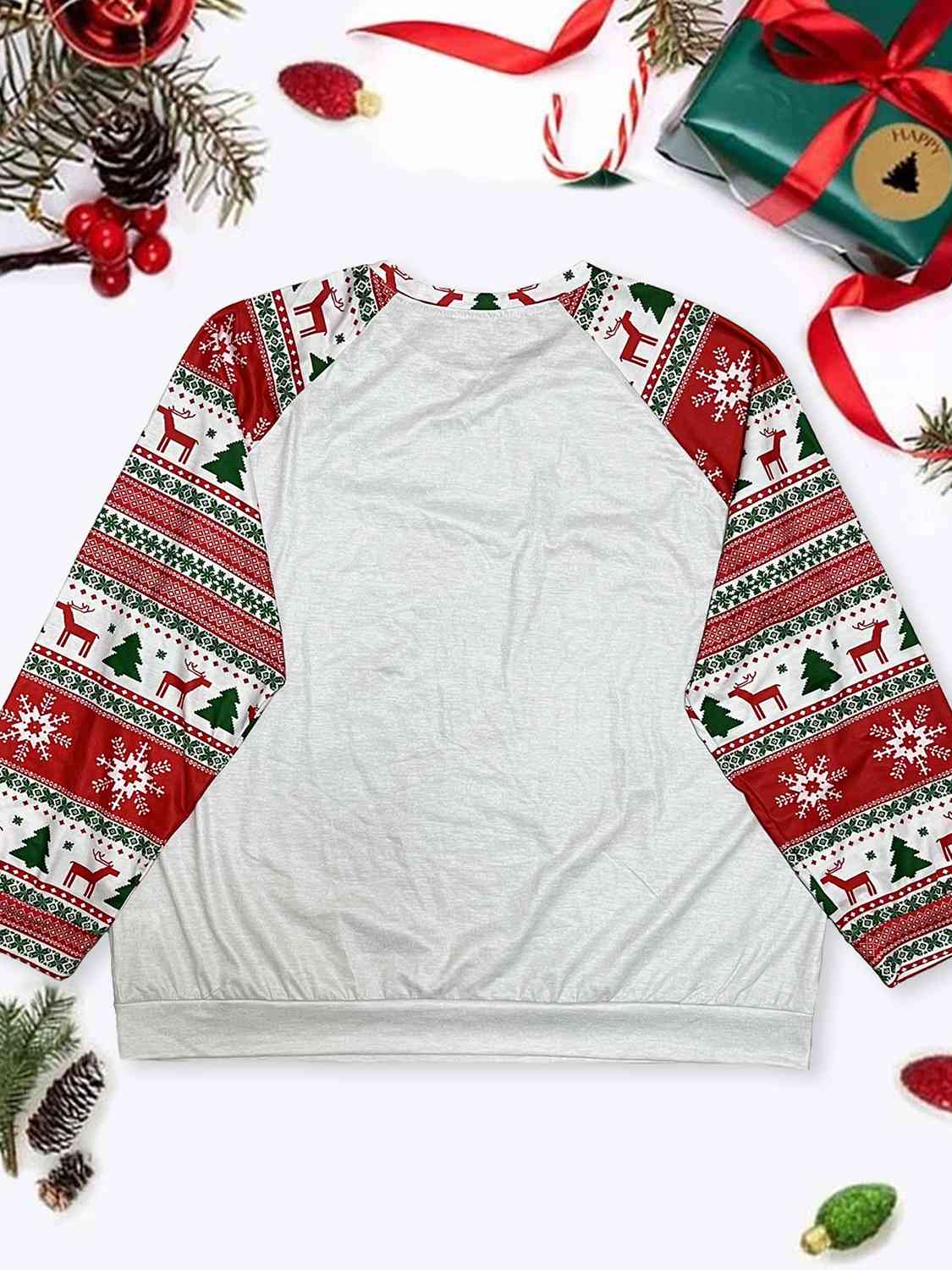 Plus Size Reindeer Graphic Round Neck Long Sleeve T-Shirt